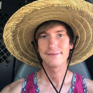 Meet your Posher, Cody